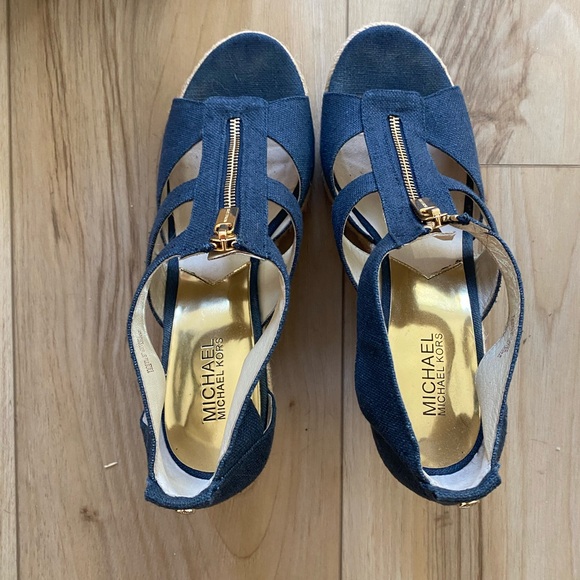 Michael Kors - Sandals - Picture 2 of 6